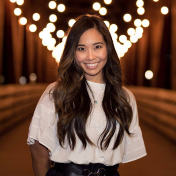 Meet your Posher, Kara - Picture 1 of 1